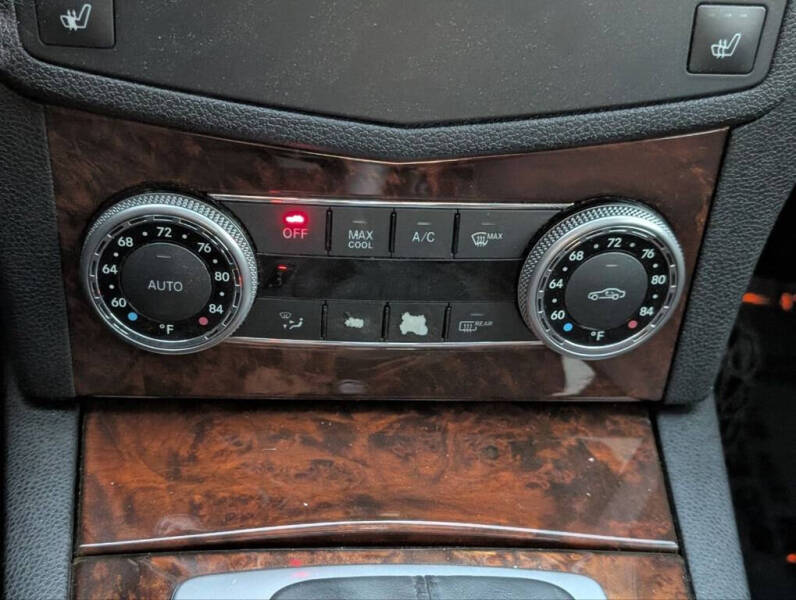 2009 Mercedes-Benz C-Class