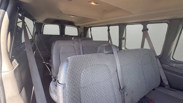 2024 Chevrolet Express LT 3500