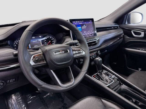 2023 Jeep Compass Altitude