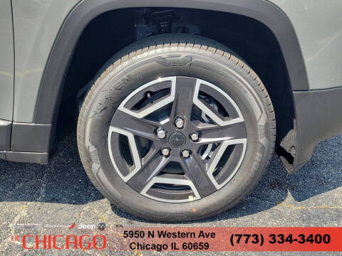 2026 Jeep Cherokee Laredo