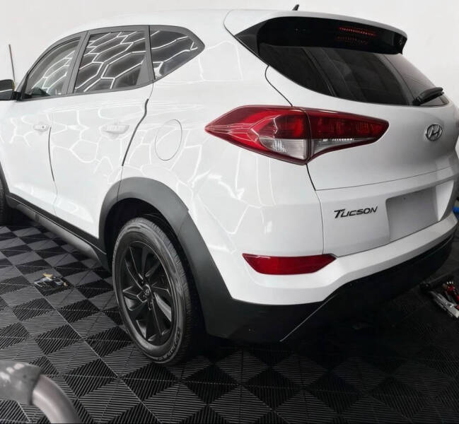 2017 Hyundai Tucson SE Plus