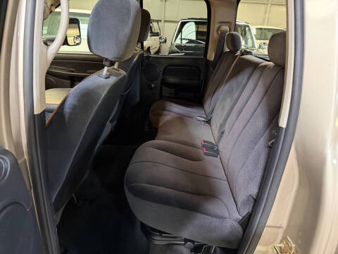 2004 Dodge Ram 2500 SLT