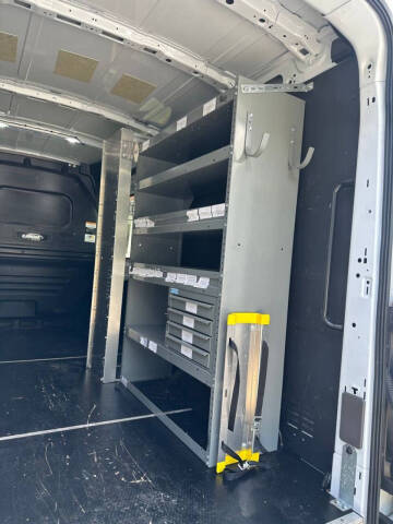 2023 Ford E-Transit