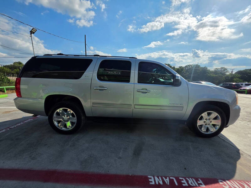 2014 GMC Yukon XL SLT