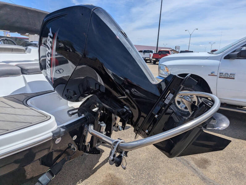2022 Tahoe 16.5