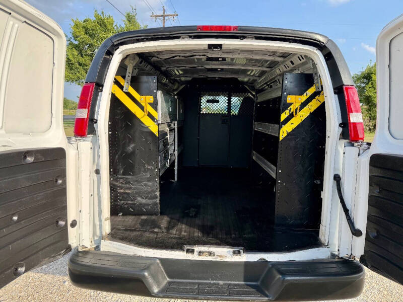 2021 Chevrolet Express 2500