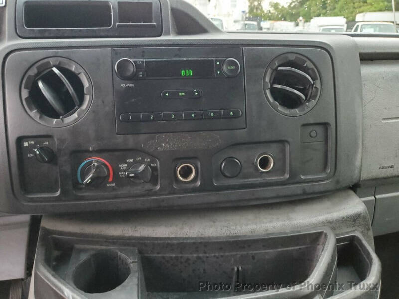 2009 Ford E-Series E-350 SD