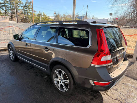 2015 Volvo XC70 T6 Platinum