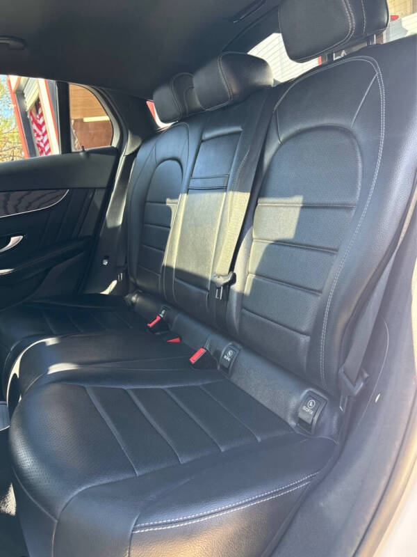 2018 Mercedes-Benz GLC GLC 300 4MATIC