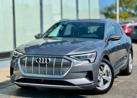 2019 Audi e-tron quattro Prestige