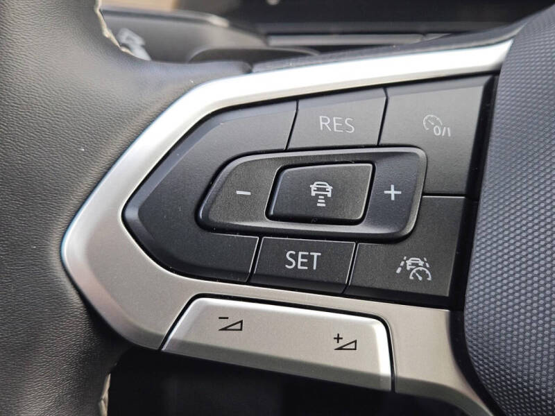 2024 Volkswagen Atlas SE