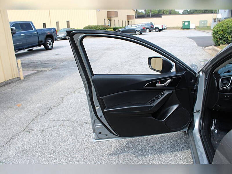 2015 Mazda MAZDA3 i Sport