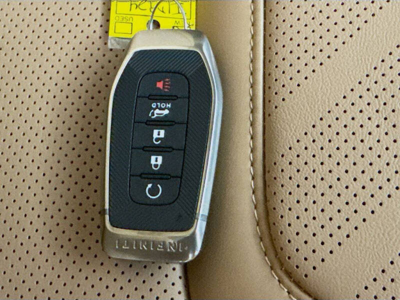 2026 Infiniti QX80 Luxe