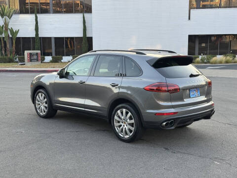 2017 Porsche Cayenne S