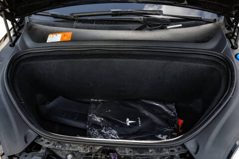 2016 Tesla Model X 75D