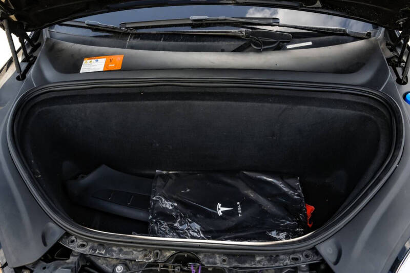 2016 Tesla Model X 75D