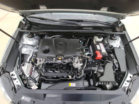 2020 Toyota Camry SE