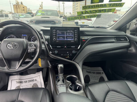 2024 Toyota Camry SE Nightshade