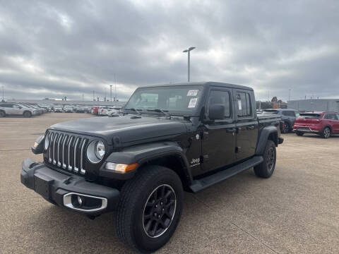 2022 Jeep Gladiator Overland