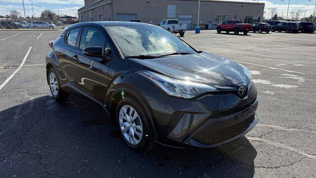 2022 Toyota C-HR XLE