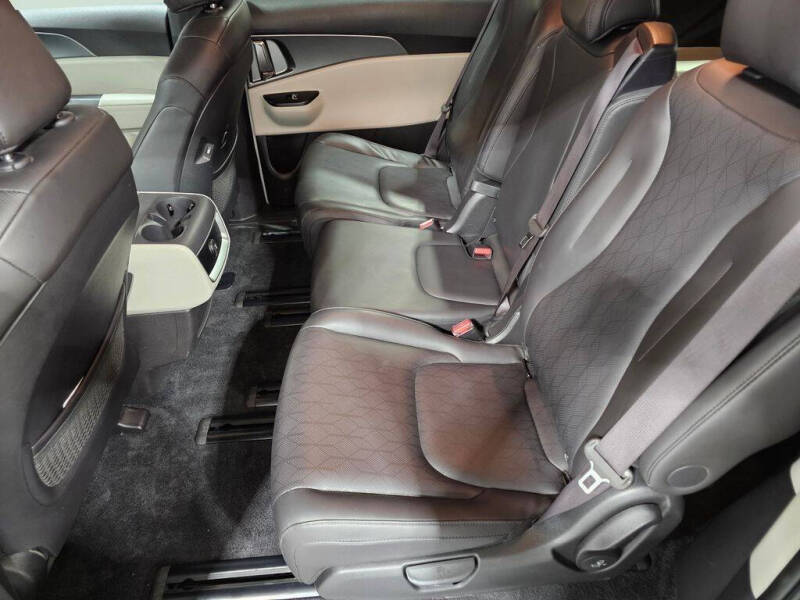 2024 Kia Carnival