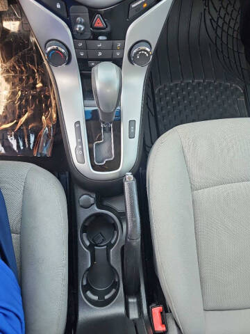 2011 Chevrolet Cruze LT Fleet