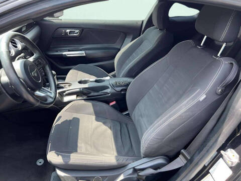 2016 Ford Mustang EcoBoost Premium