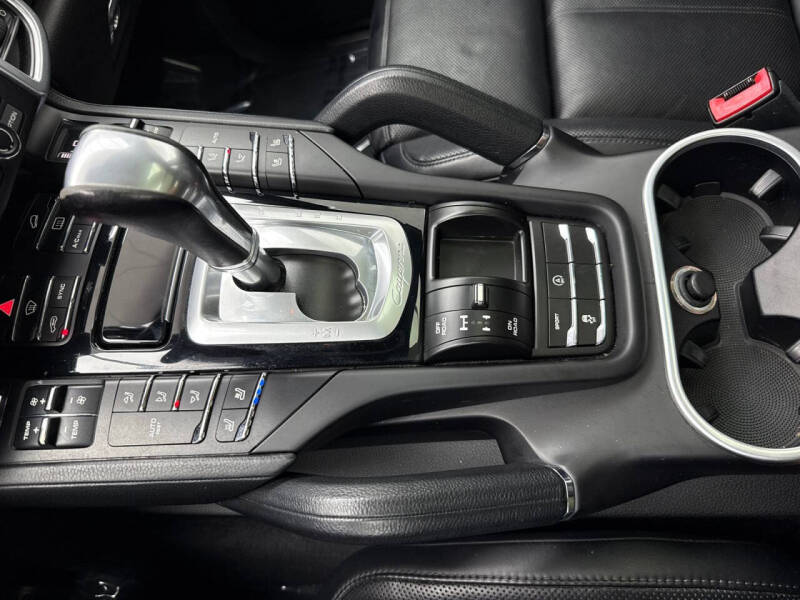 2016 Porsche Cayenne