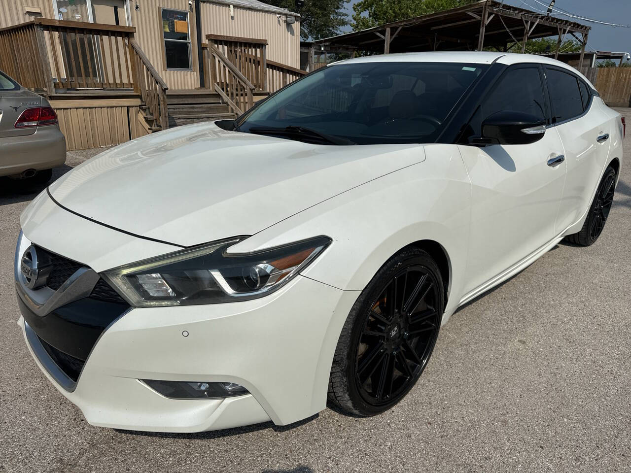 White 2016 Nissan Maxima 3.5 SR 3.5 SR 4dr Sedan 1