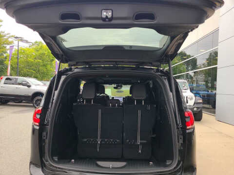 2023 Chrysler Pacifica Plug-In Hybrid Limited