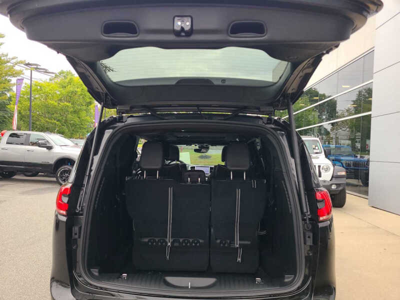 2023 Chrysler Pacifica Plug-In Hybrid Limited