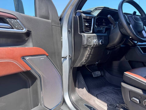 2024 GMC Sierra 3500HD Denali Ultimate