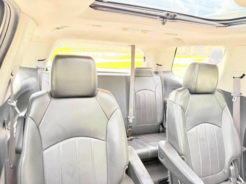 2015 GMC Acadia Denali