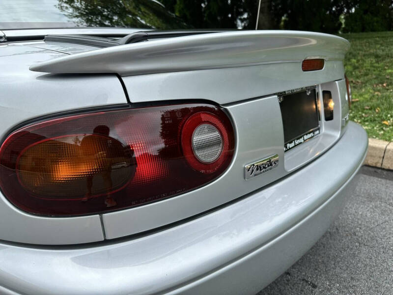 1990 Mazda MX-5 Miata