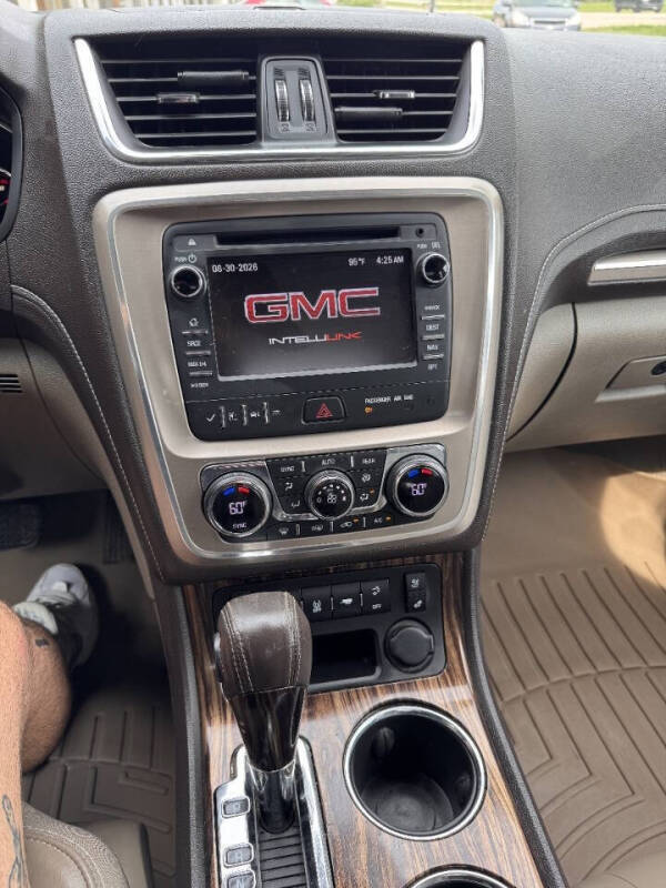 2013 GMC Acadia Denali