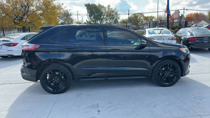 2022 Ford Edge ST