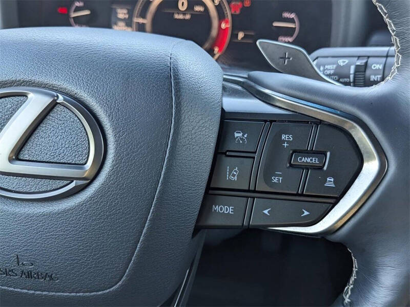 2022 Lexus LX 600 Luxury