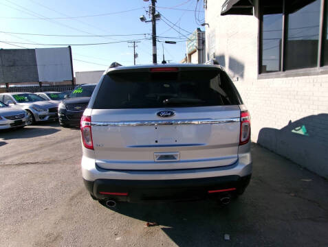 2012 Ford Explorer XLT