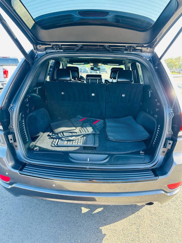 2018 Jeep Grand Cherokee Altitude