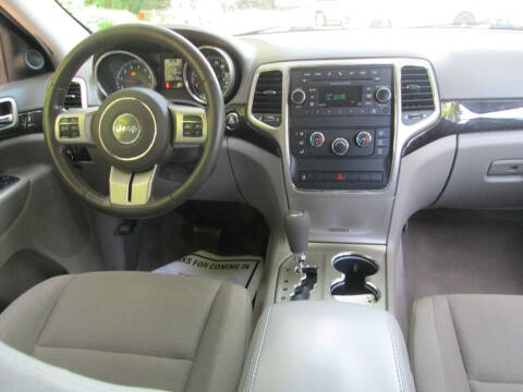 2012 Jeep Grand Cherokee Laredo