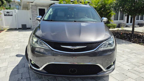 2017 Chrysler Pacifica Limited
