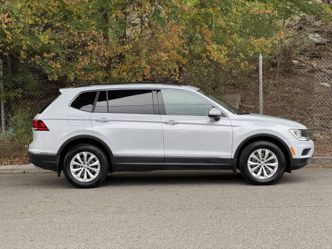 2018 Volkswagen Tiguan 2.0T SE 4Motion
