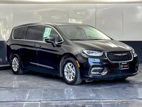 2023 Chrysler Pacifica