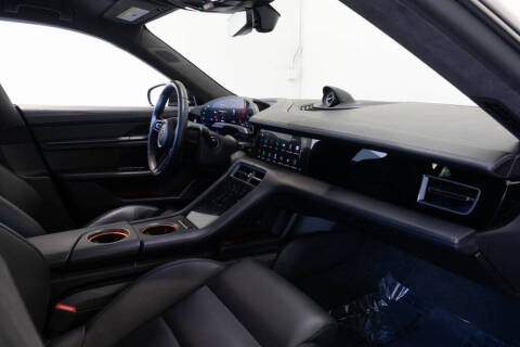 2020 Porsche Taycan Turbo S