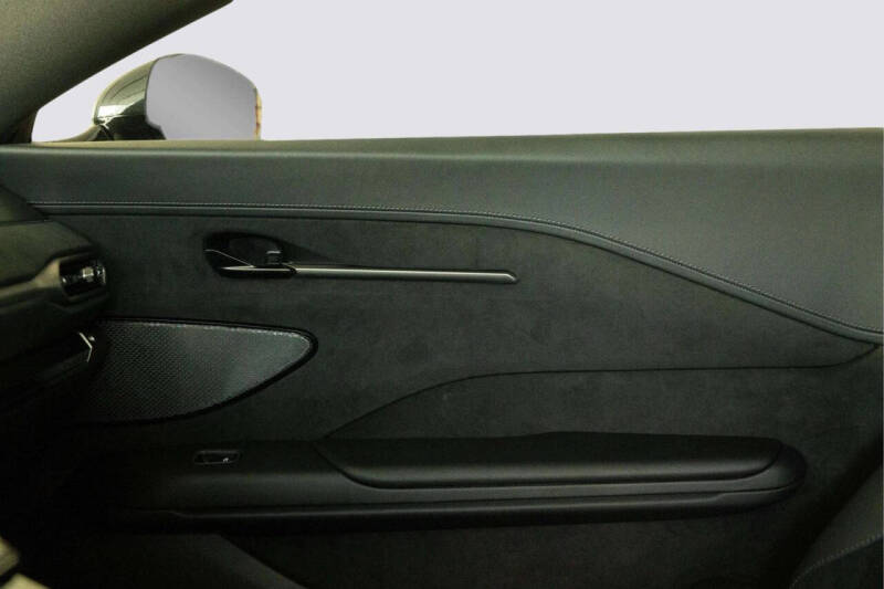 2026 Aston Martin Vantage