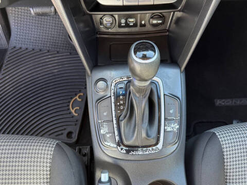 2021 Hyundai Kona SEL Plus