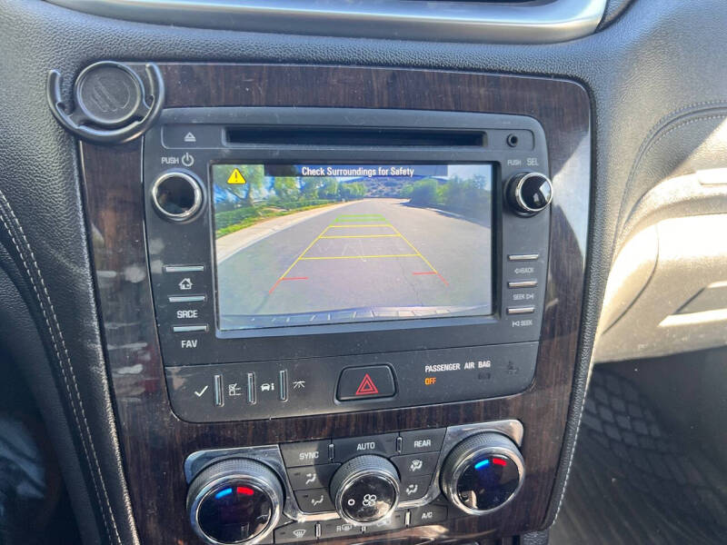 2016 Chevrolet Traverse LT