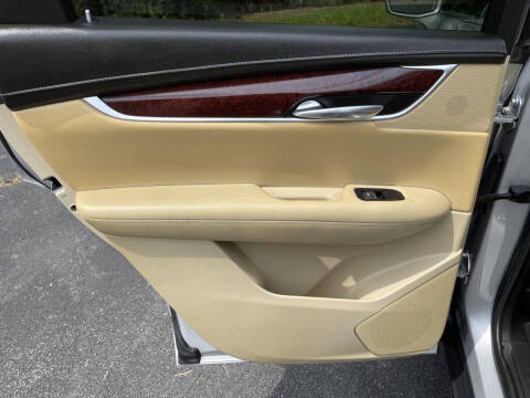 2018 Cadillac XT5 Premium Luxury