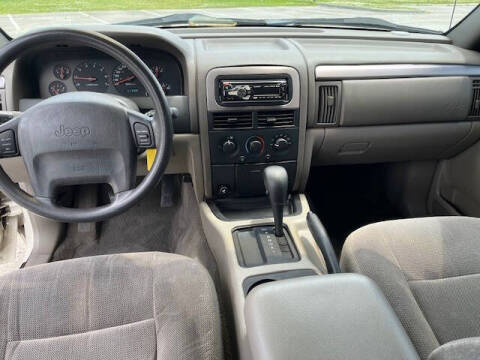 2000 Jeep Grand Cherokee Laredo
