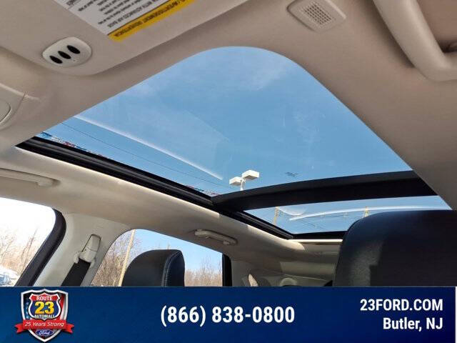 2023 Ford Edge Titanium